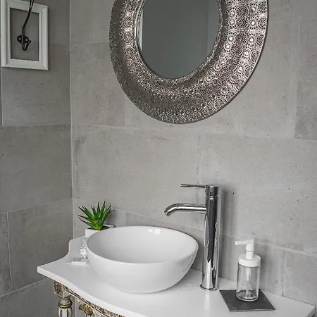 Estacao Real Hostel *